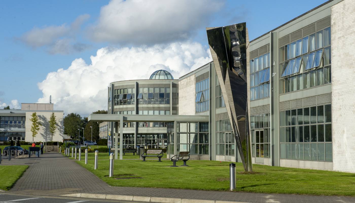 Dundalk Institute of Technology