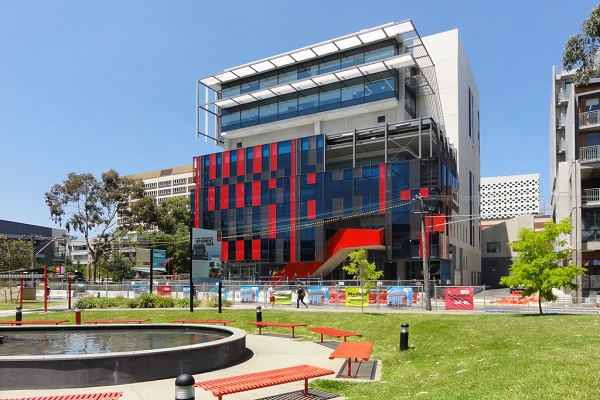 Swinburne University of Technology